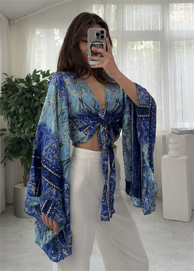 Lumiera İthal Etnik Desen Kelebek Kol Lacivert Bolero