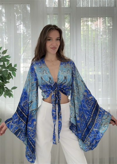 Lumiera İthal Etnik Desen Kelebek Kol Lacivert Bolero