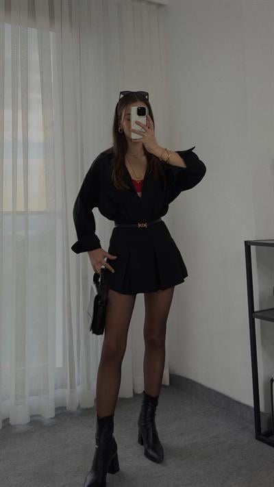  Mini Şortlu Pileli Etek