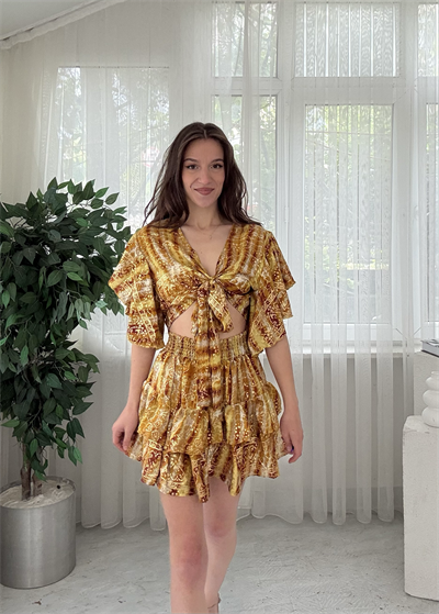 Mireya İthal Etnik Desen Gold Etekli İpek Takım