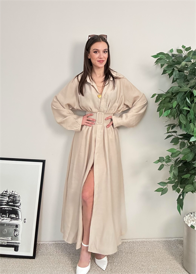 Novee Oversize Bej Kemerli Elbise