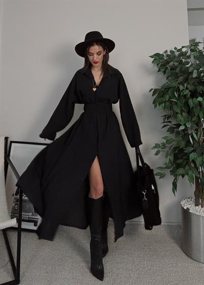 Novee Oversize Siyah Kemerli Elbise