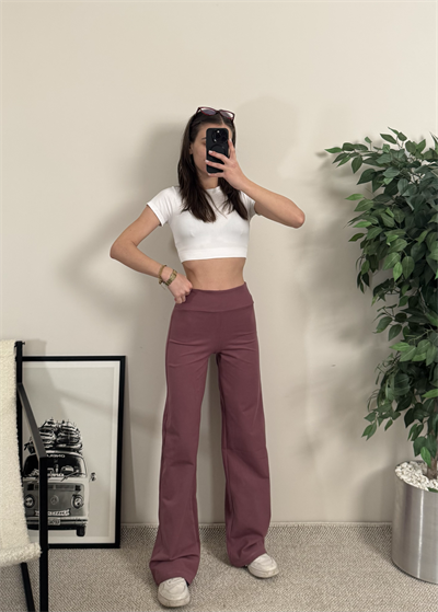 Oysh Model Bol Paça Gül Kurusu Tayt