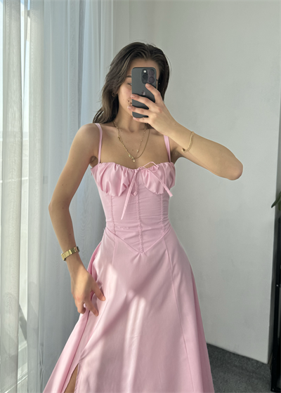 Pembe Pinterest Sırt Biyeli Elbise