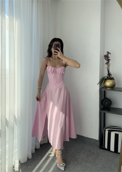 Pembe Pinterest Sırt Biyeli Elbise