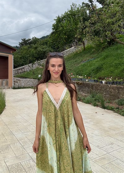 Rajani Etnik Desen Asimetrik Hint İpeği Yeşil Elbise