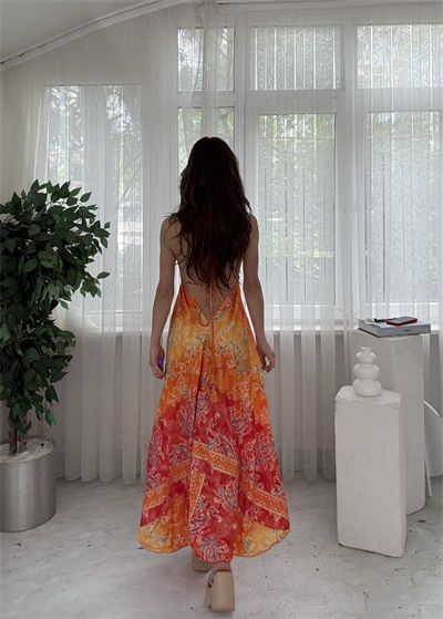Valeria İthal Etnik Desen Sırt Dekolteli Turuncu Nakış Detaylı İpek Elbise 