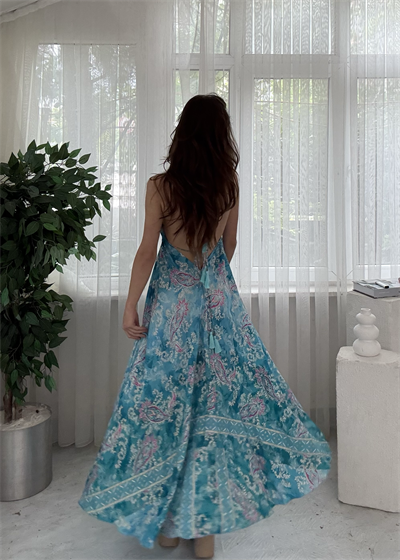 Valeria İthal Etnik Desen Sırt Dekolteli Turkuaz Nakış Detaylı İpek Elbise 