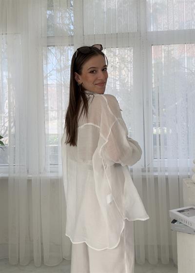 Voly Beyaz İpeksi Oversize Gömlek