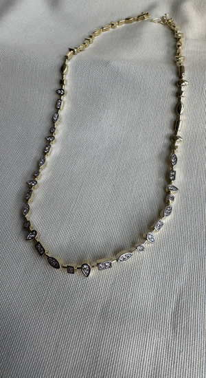 Özel Tasarım Taşlı Kolye