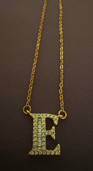 Çelik Zirkon Taşlı E Harf Kolye