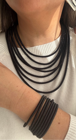 Çoklu İnce Halat Görünümlü Kolye