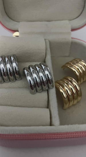 Çoklu Sıralı Halka Küpe