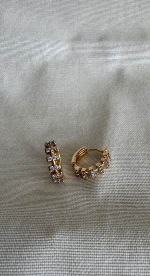 Köşeli Taşlı Halka Küpe