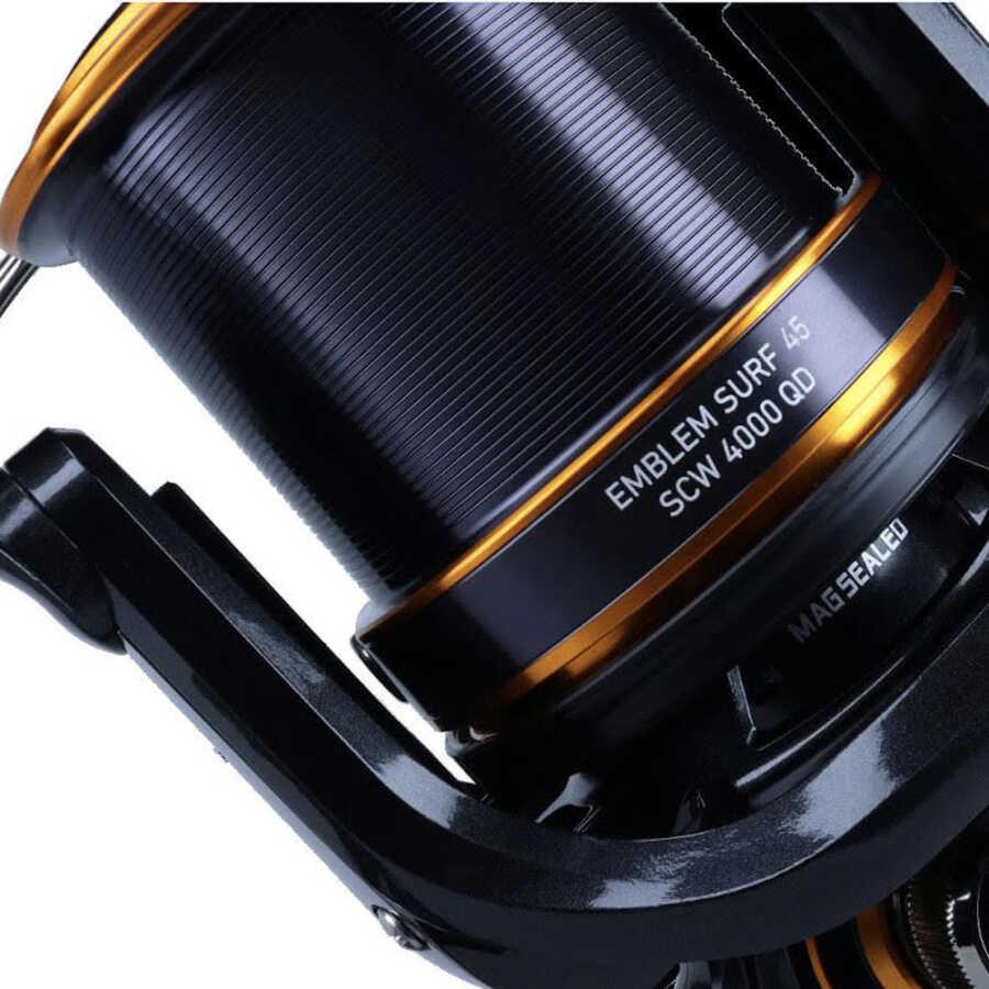 Daiwa Emblem 23 45 SCW QD Surf Makara