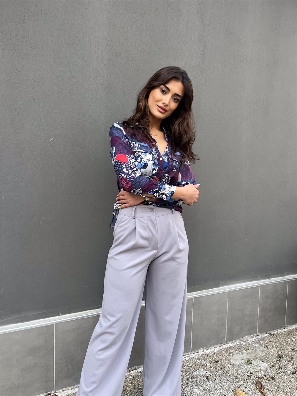 Lacivert Retro Desen Saten Gömlek