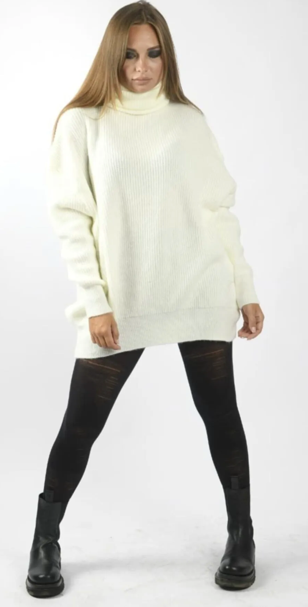 Boğazlı Oversize Kazak Krem