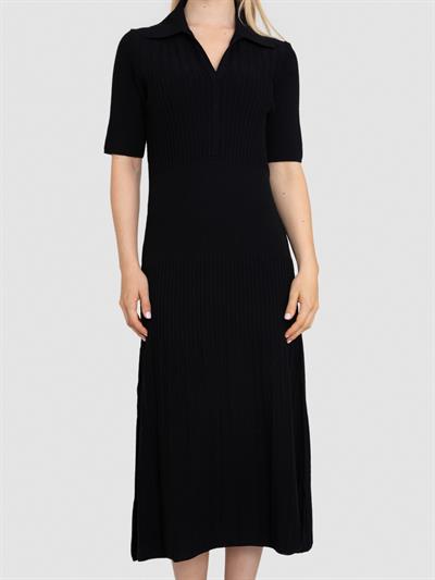 Трикотажное платье в рубчик из 100% органической шерсти ELB8670SIYAH