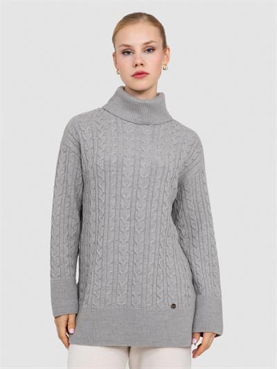 Свитер косой вязки с верхним воротником из 100 % органического материала. KZK8590GRI