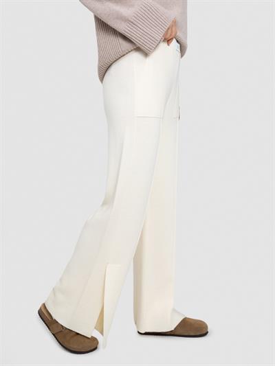 100% безопасно PNT7728KEMIK