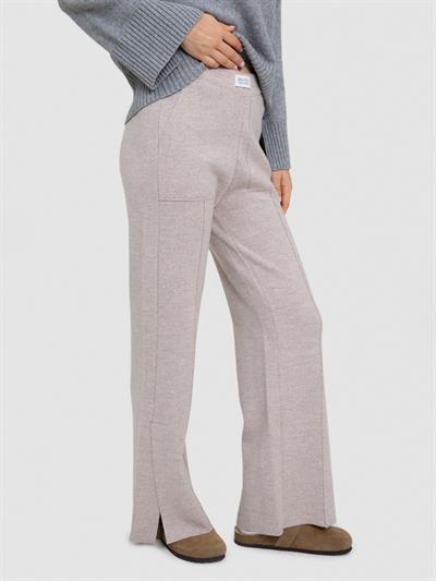 100% безопасно PNT7728BEJ