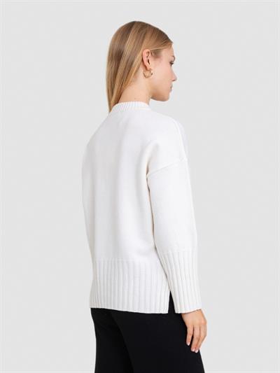 Свитер с круглым вырезом из 100% шерсти KZK7686KEMIK