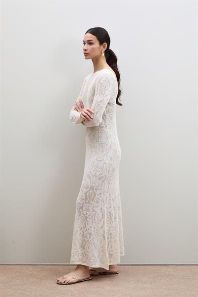 Ажурное миди-платье с пайетками и деталью на спине ELB11972BEYAZ