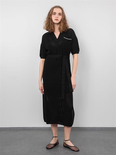 Ажурное платье с разрезом поло и поясом ELB9324SIYAH