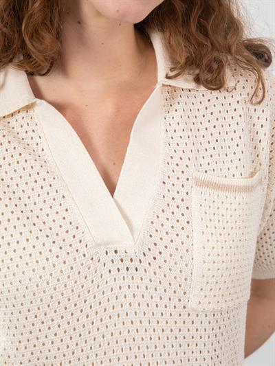 Ажурное платье с разрезом поло и поясом ELB9324KEMIK