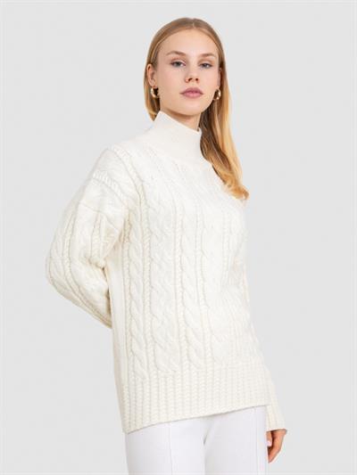 Свитер косой вязки с высоким воротником из смеси альпаки KZK8404KEMIK