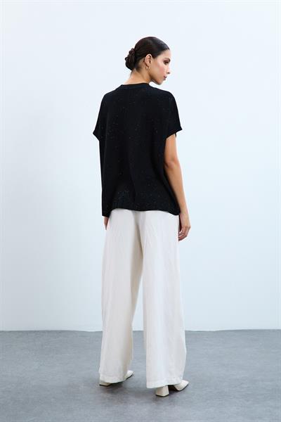 Свитер с круглым вырезом и короткими рукавами и пайетками KZK10858SIYAH