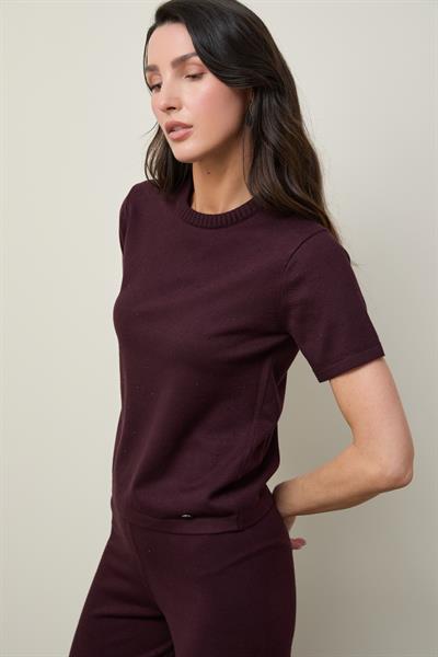 Джемпер с круглым вырезом и мини-пайетками KZK12742BORDO