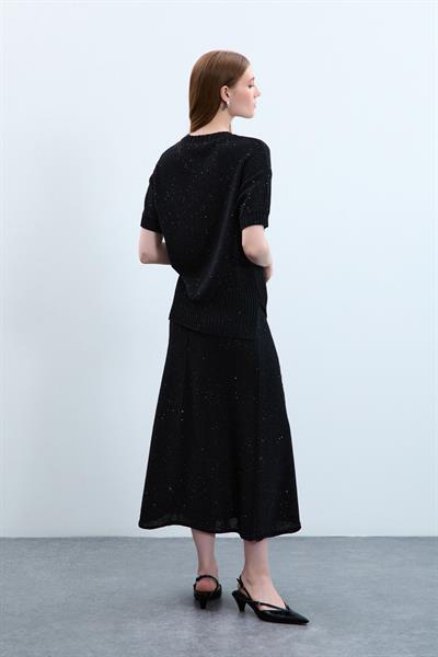 Свитер С Круглым Воротником И Пайетками С Вязаным Узором KZK10770 SİYAH