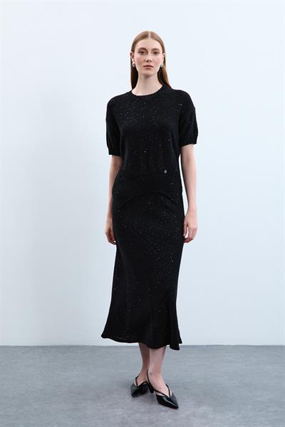 Свитер С Круглым Воротником И Пайетками С Вязаным Узором KZK10770 SİYAH