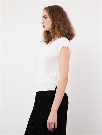 Свитер с круглым вырезом и разрезами KZK9726BEYAZ