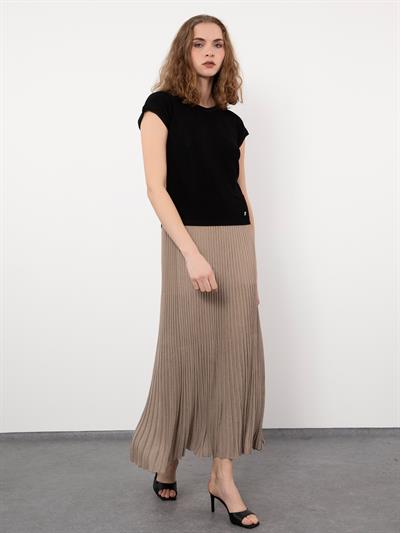 Свитер с круглым вырезом и разрезами KZK9726SIYAH