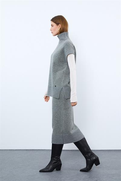 Свитер с воротником-кашне из кашемира и шерсти SVT9854GRİ