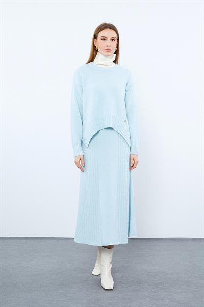 Свитер с воротником-водолазкой и вязанными деталями из смеси кашемира и шерсти. KZK10052AÇIK MAVİ