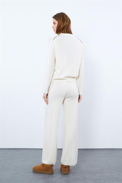 Кашемировый и шерстяной свитер с контрастными полосками KZK9890KEMİK