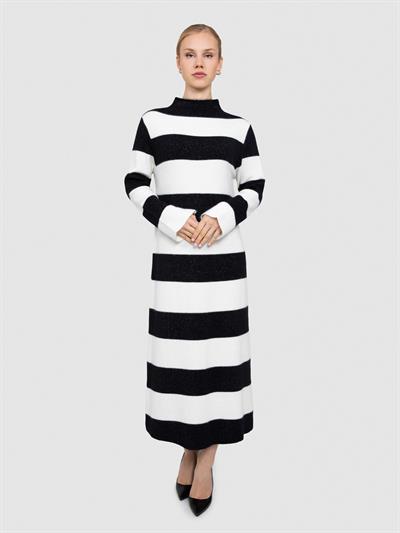Полосатое платье с высоким воротником и металлизированной нитью ELB8128SIYAHKEMIK