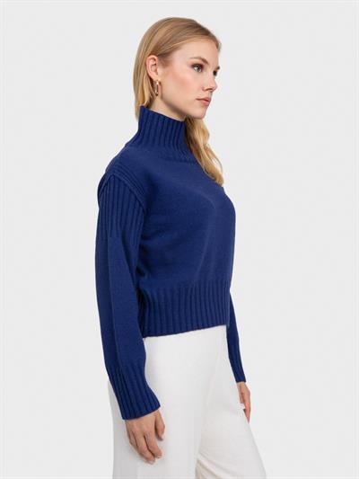 Свитер с капюшоном и реистыми деталями KZK6072LACIVERT