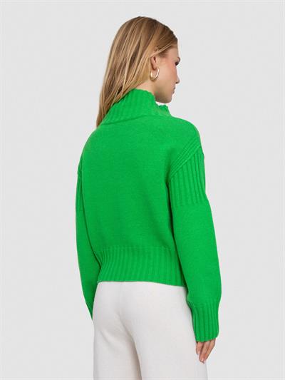 Свитер с капюшоном и реистыми деталями KZK6072YESIL