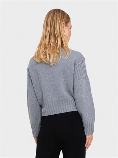 Свитер с капюшоном и реистыми деталями KZK6072GRI