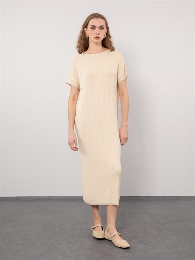 Платье из металлизированной веревки с фактурной деталью на спине ELB9234KEMIKSARI