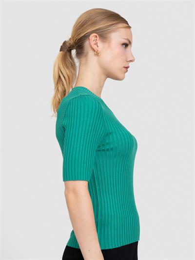 Места KZK8628KOYU YESIL