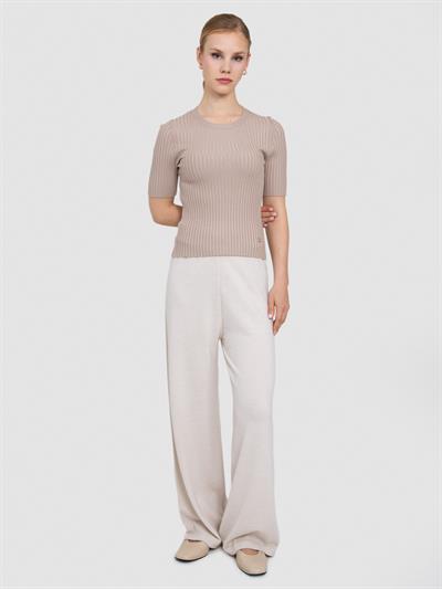 Места KZK8628BEJ