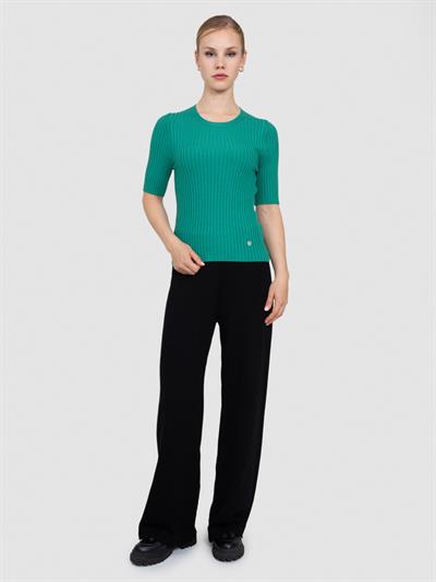 Места KZK8628KOYU YESIL