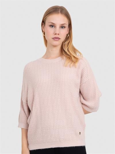 Свитер жёсткой вязки с металлизированной нитью KZK7106PUDRA