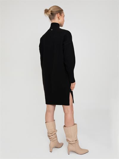 Платье из смешанной шерсти и кашемира с воротником-стойкой ELB6974KOYUKAHVE