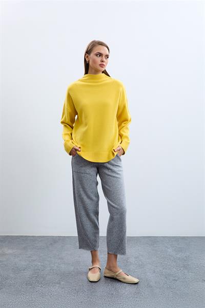 Свитер с воротником-гольф из смеси кашемира и шерсти KZK2208SARI